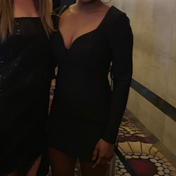 EXPRESS BLACK DRESS - Picture 7 of 7